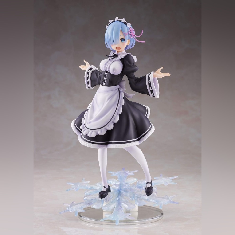 Re: Zero Rem Winter Maid Figurine NIB ✨